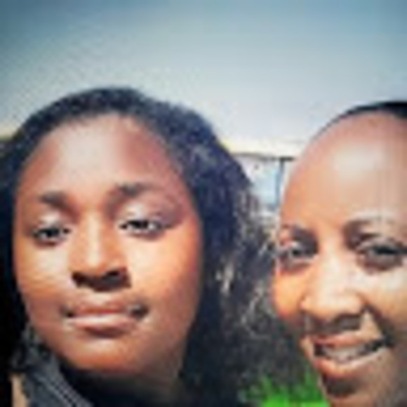 Meet your Posher, Edleca - Picture 1 of 1